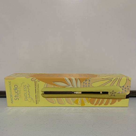 Almost Famous Studio Series Premium Tourmaline-Ceramic Hair Straightener-New